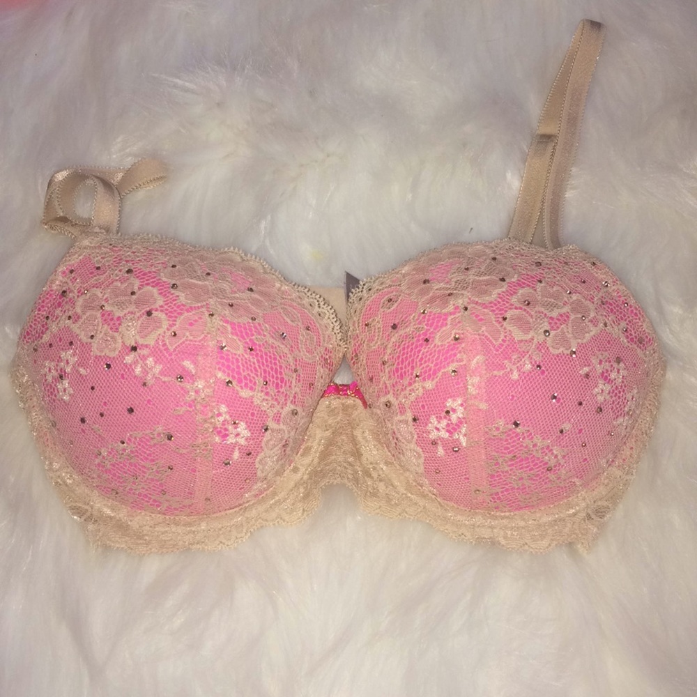 Victoria’s  Secret Bra